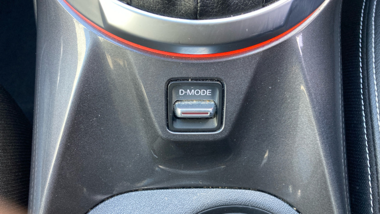 Nissan Juke 1.0 DiG-T 114 Tekna 5dr DCT Petrol Hatchback